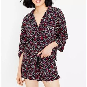 EUC Ann Taylor loft heart ruffle pajama set size large